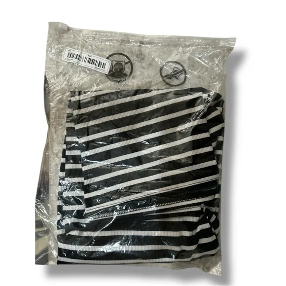 Sheath Black and White Striped Dress  Size Small - Picture 16 of 17